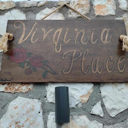 Virginia Place Atheras Exterior photo